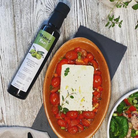 Griechischer Fetakäse aus dem Ofen