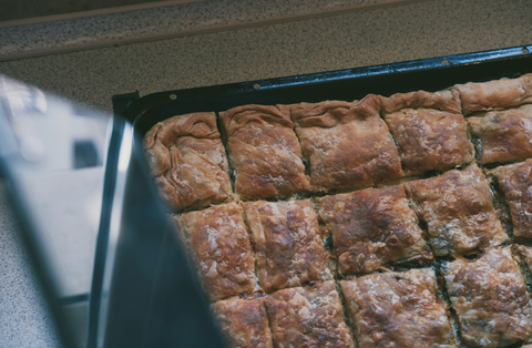 Spanakopita (Griechische Spinat-Pastete)